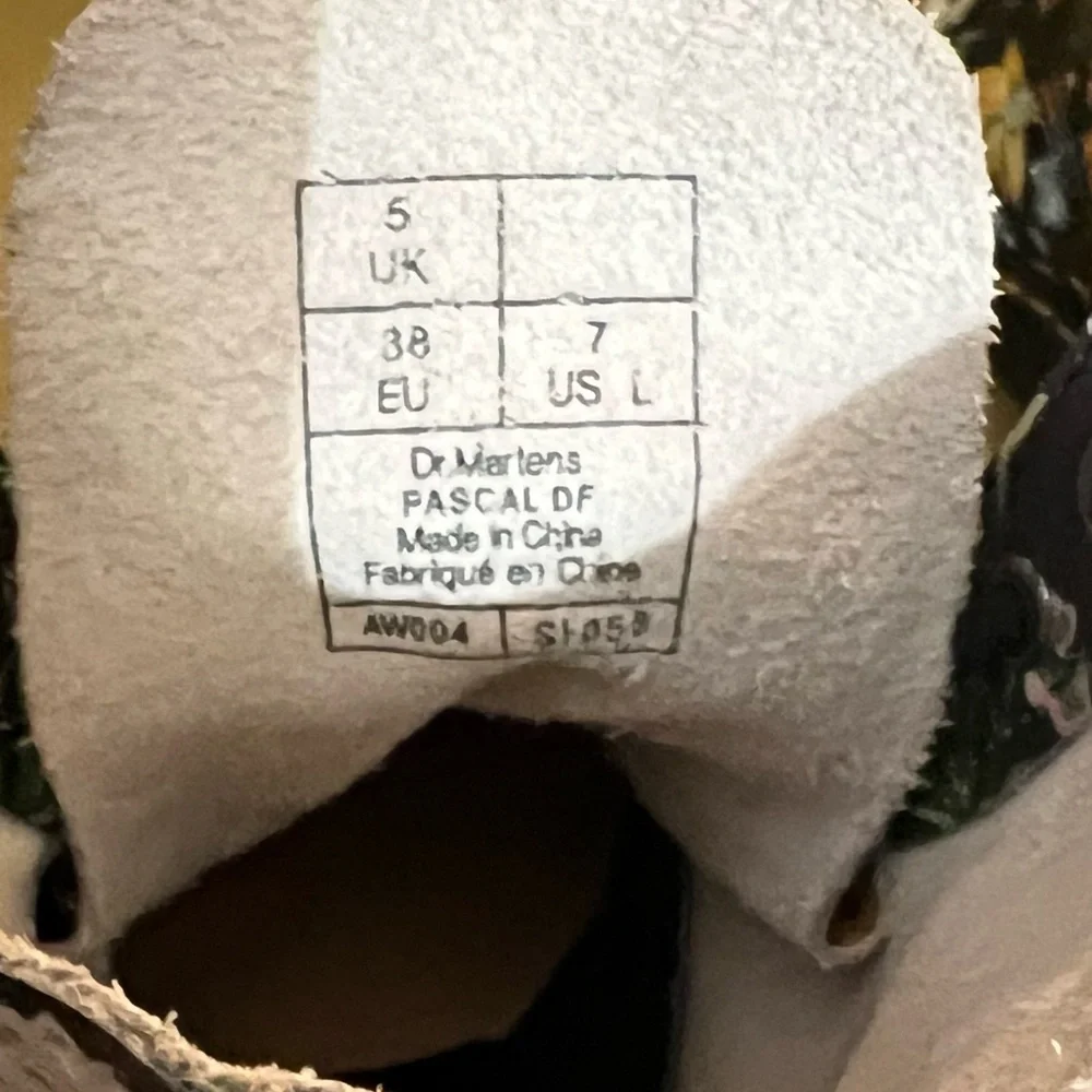 Dr Martens Darcy Floral Pascal DF Boots - Picture 7 of 7